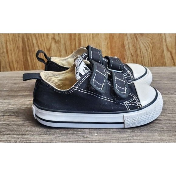 Converse Other - Converse Toddler Chuck Taylor All Star Ox 2V Sneakers Size 5